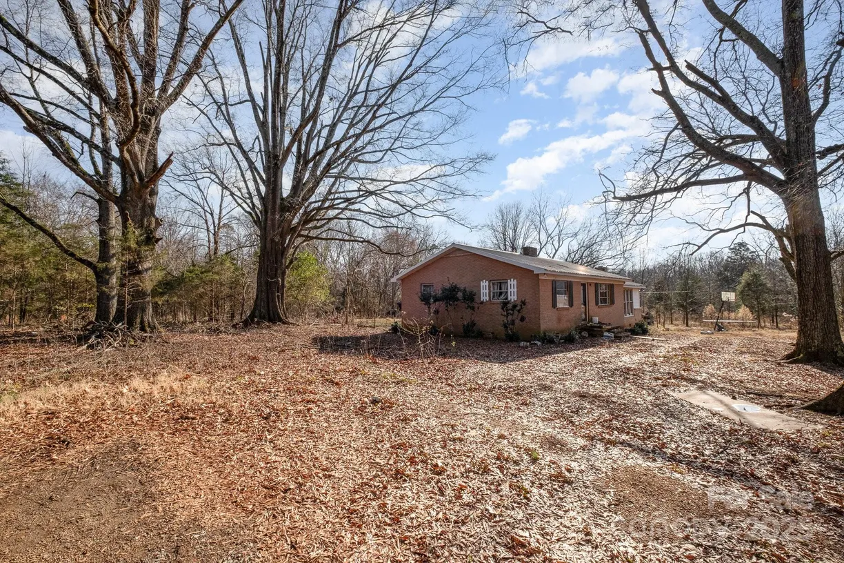 Charlotte Real Estate | View 13501 Mullis Road | Listing