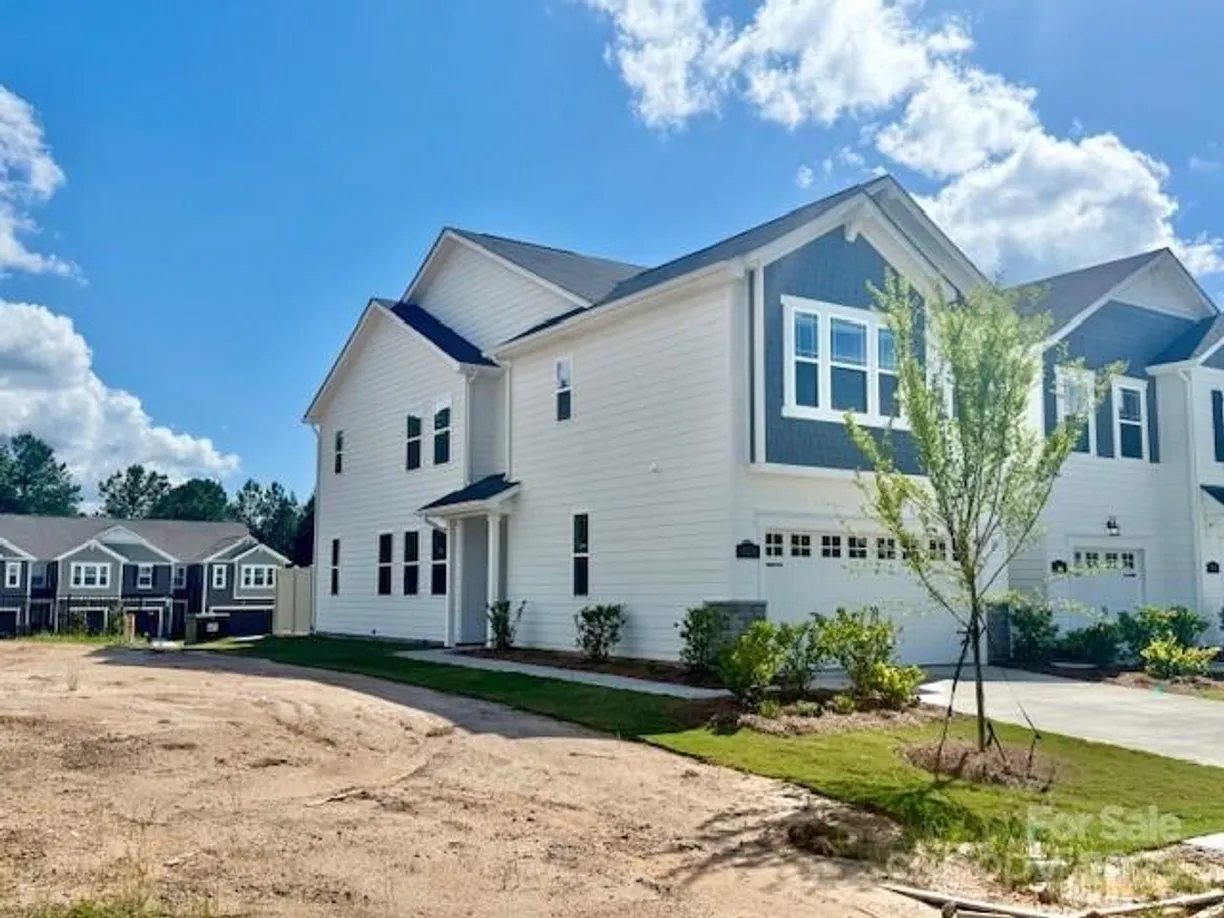 Charlotte Real Estate | View 624 Cassidy Court | 3 Beds, 2 Baths