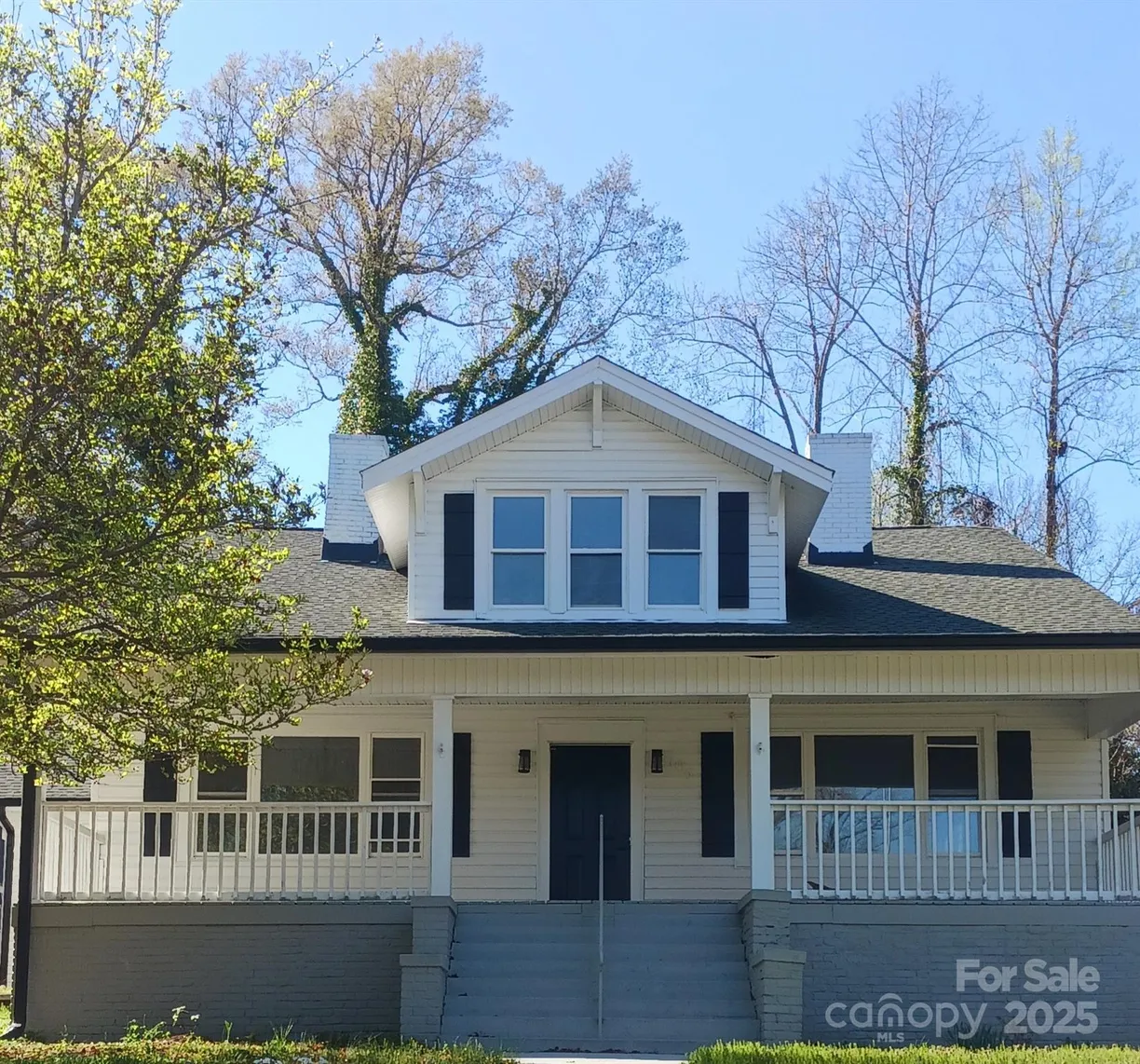Charlotte Real Estate | View 105 N Inman Avenue | 5 Beds, 3 Baths