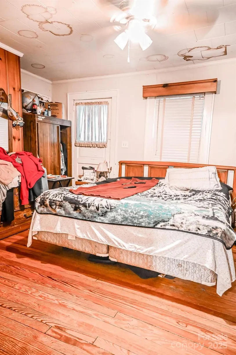 Charlotte Real Estate | View 316 E 4th Avenue | Listing