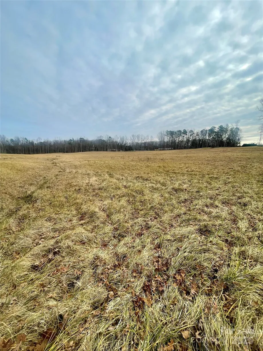 Charlotte Real Estate | View 2809 Dallas Cherryville Highway | Listing