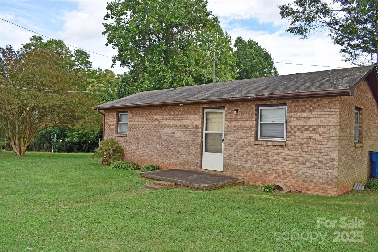 Charlotte Real Estate | View 3624 Hickory Lincolnton Highway