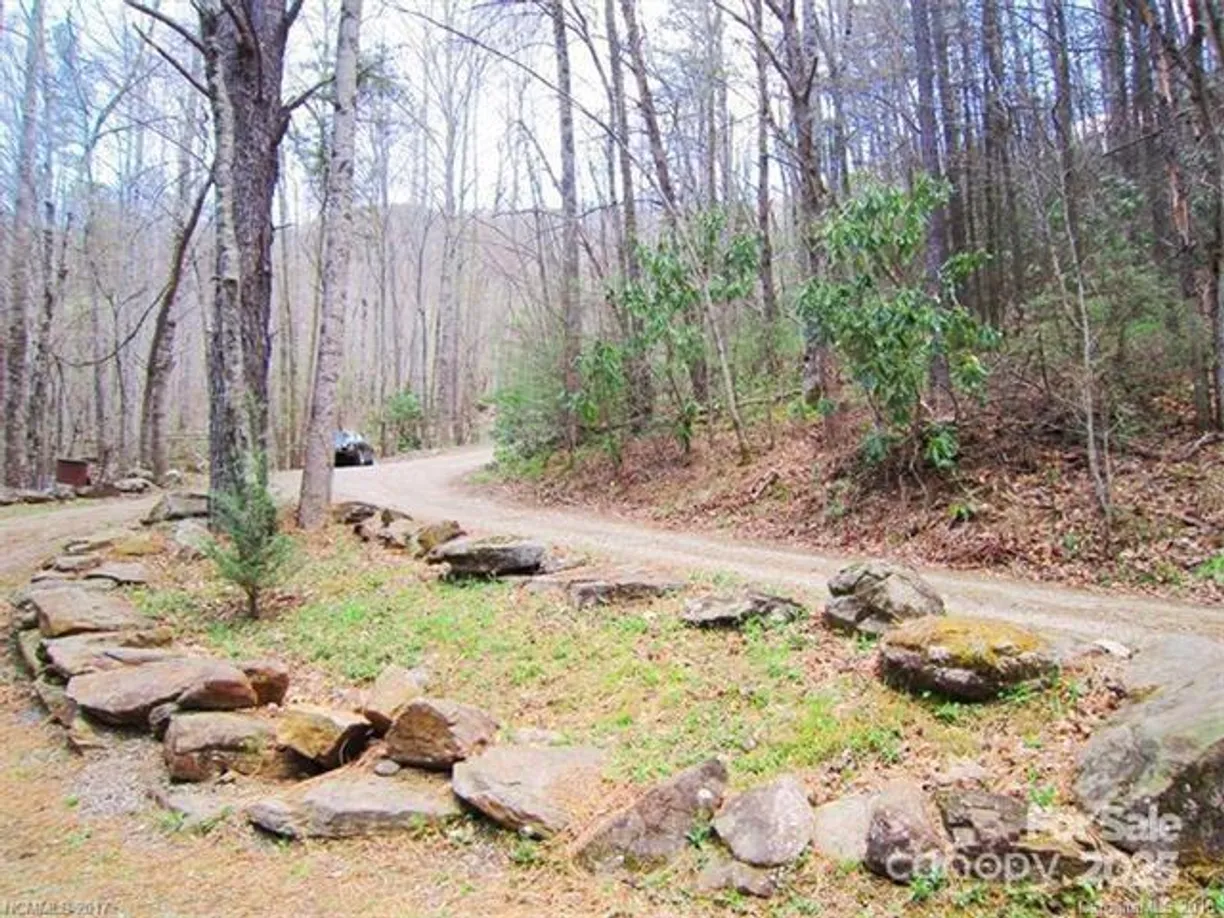 Charlotte Real Estate | View 165#2 Wagon Wheel Way, 2 Wagon Wheel Way