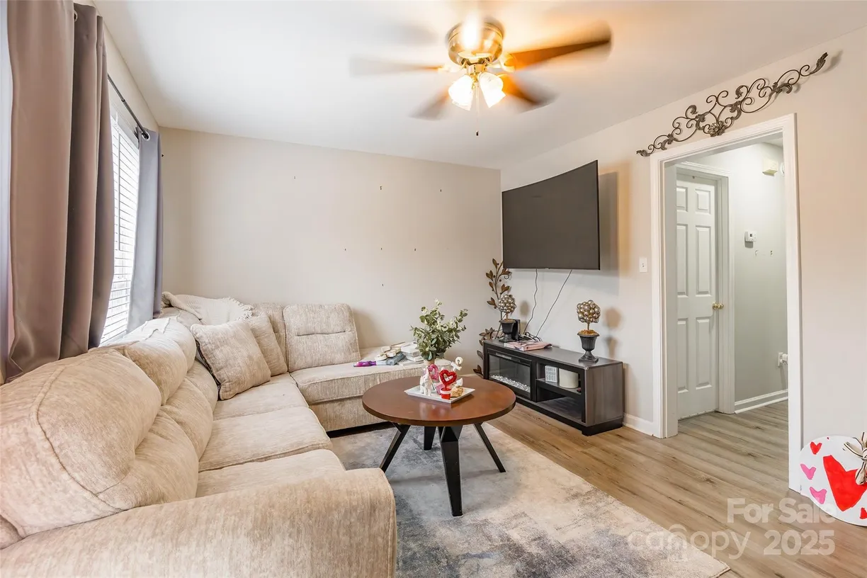 Charlotte Real Estate | View 1469 Flintwood Drive | Listing