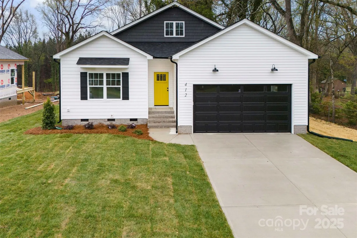 Charlotte Real Estate | View 412 W Westview Street | 3 Beds, 2 Baths