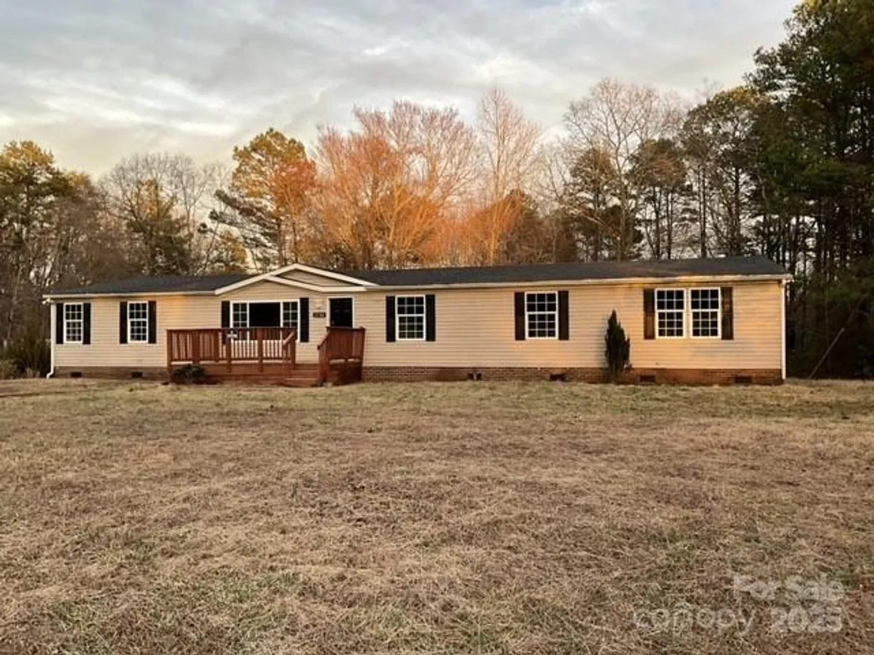 Charlotte Real Estate | View 2788 Burnt Leaf Lane, 22 | 3 Beds, 2 Baths