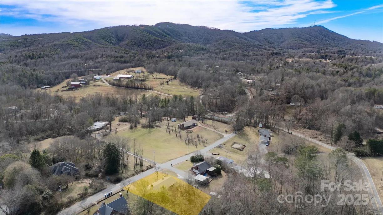 Charlotte Real Estate | View 1052 Orchard Street | Listing