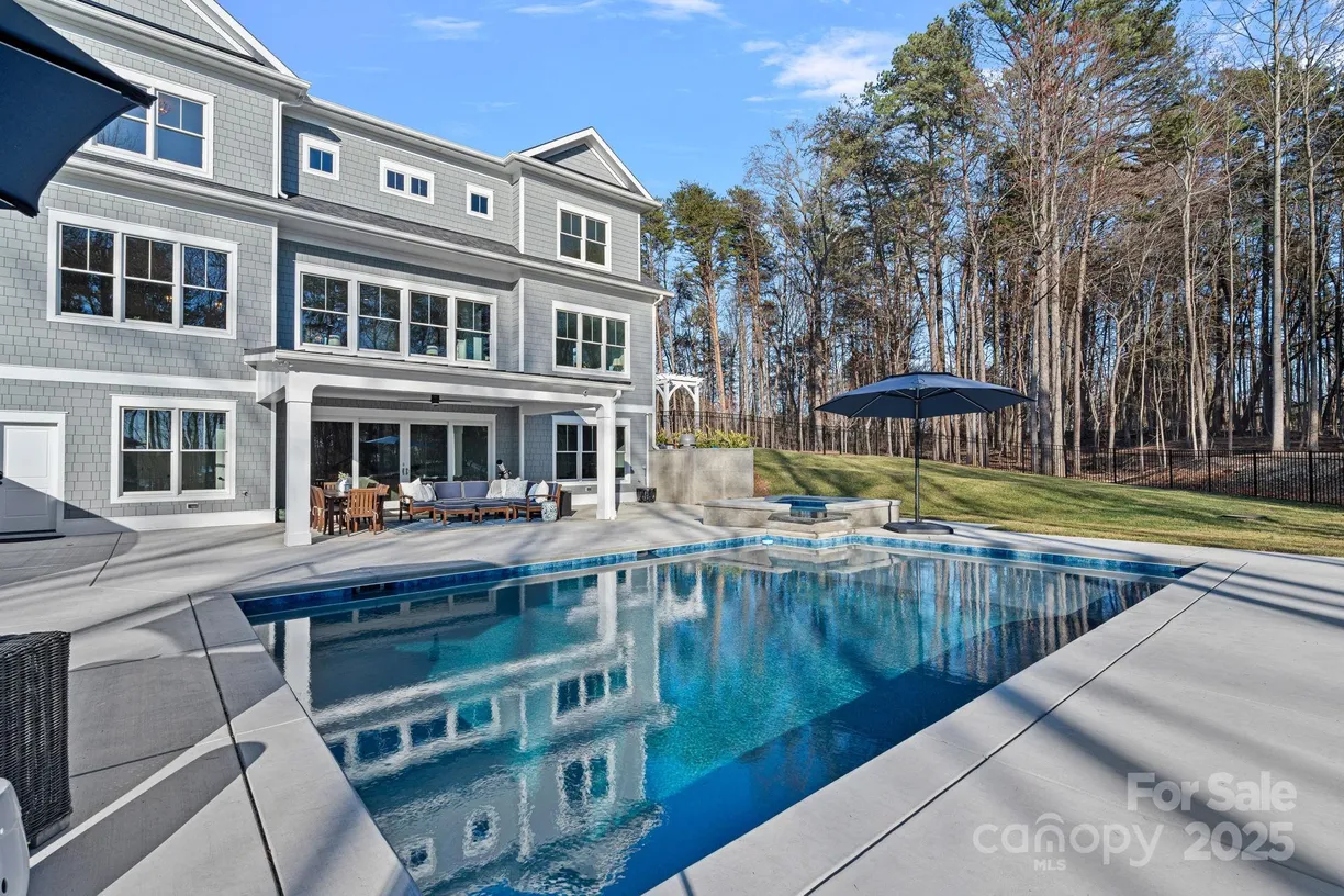 Charlotte Real Estate | View 111 Kent Court | Listing