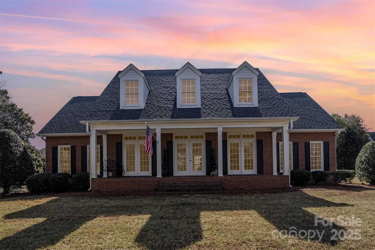 Charlotte Real Estate | View 2968 Robinwood Road | Listing