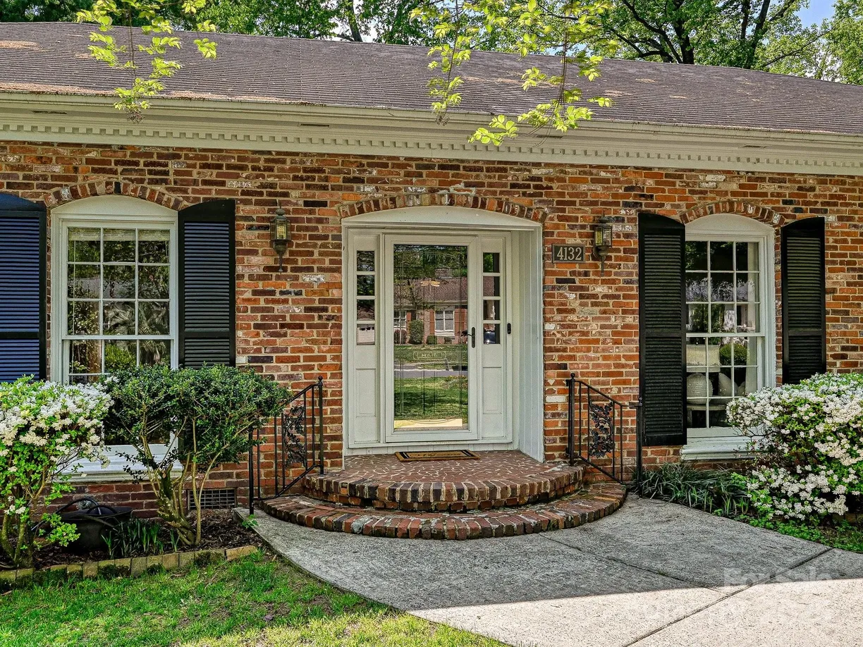 Charlotte Real Estate | View 4132 Sulkirk Road | Listing