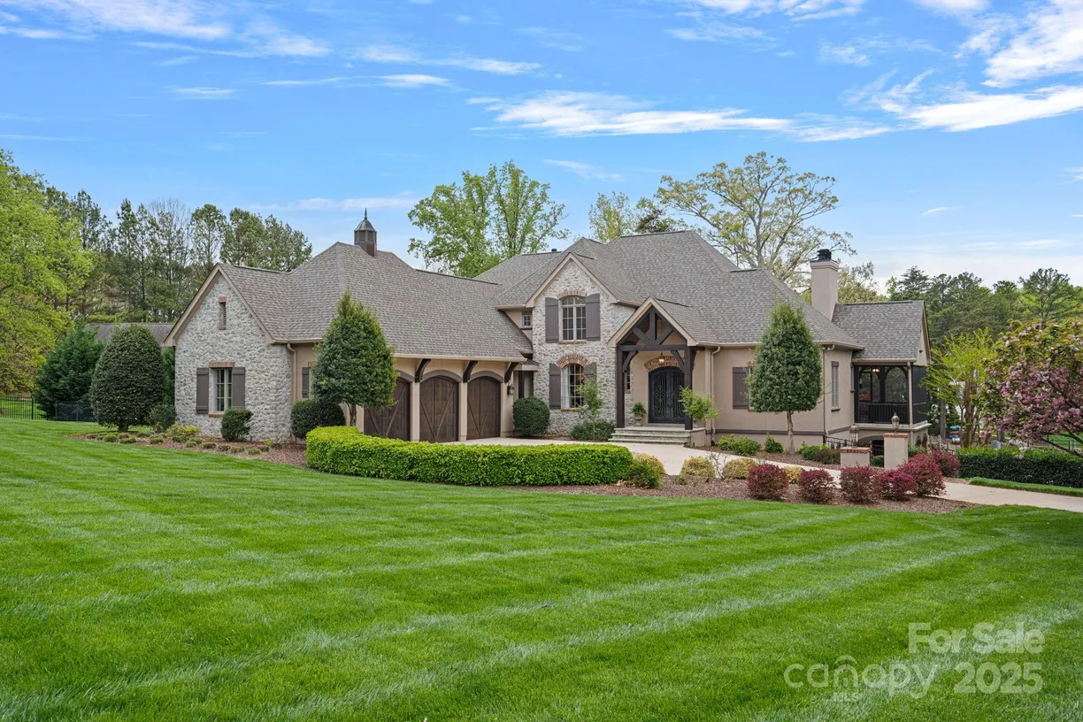 Charlotte Real Estate | View 105 Grey Lady Court | 5 Beds, 5 Baths