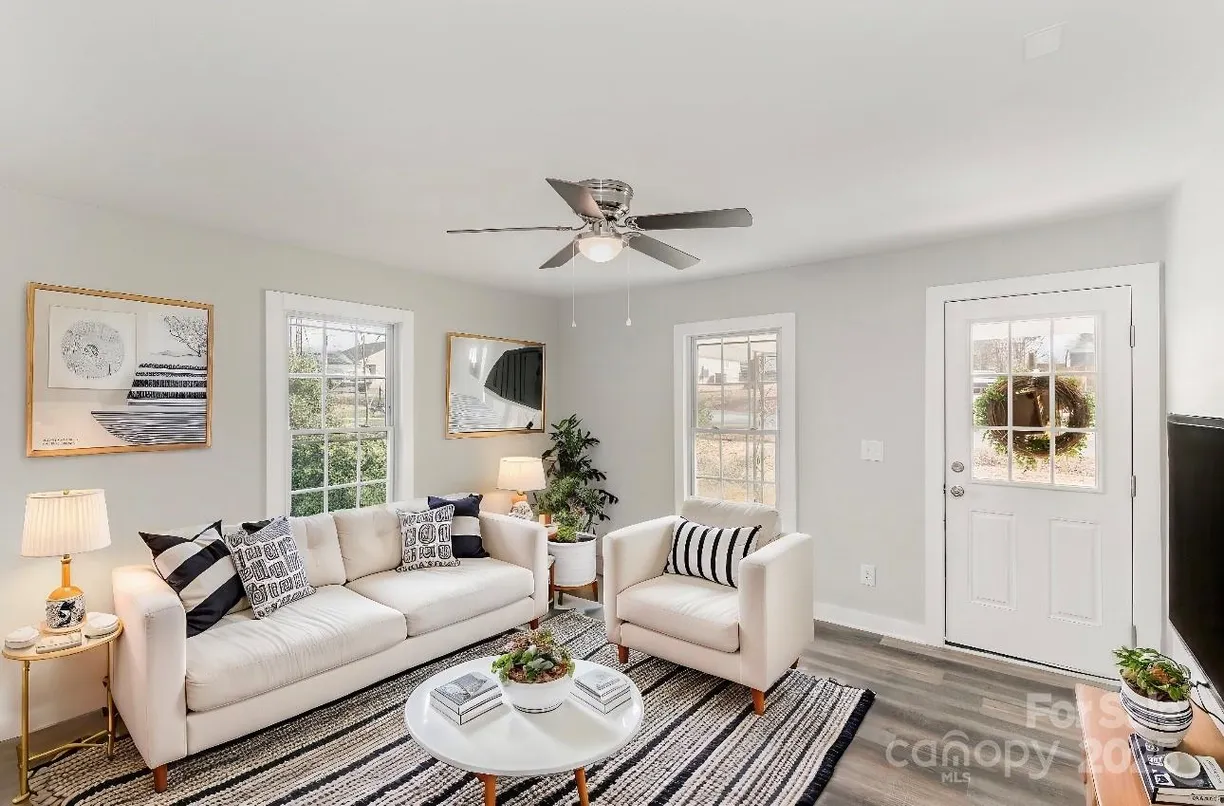Charlotte Real Estate | View 1003 Harris Street | Listing