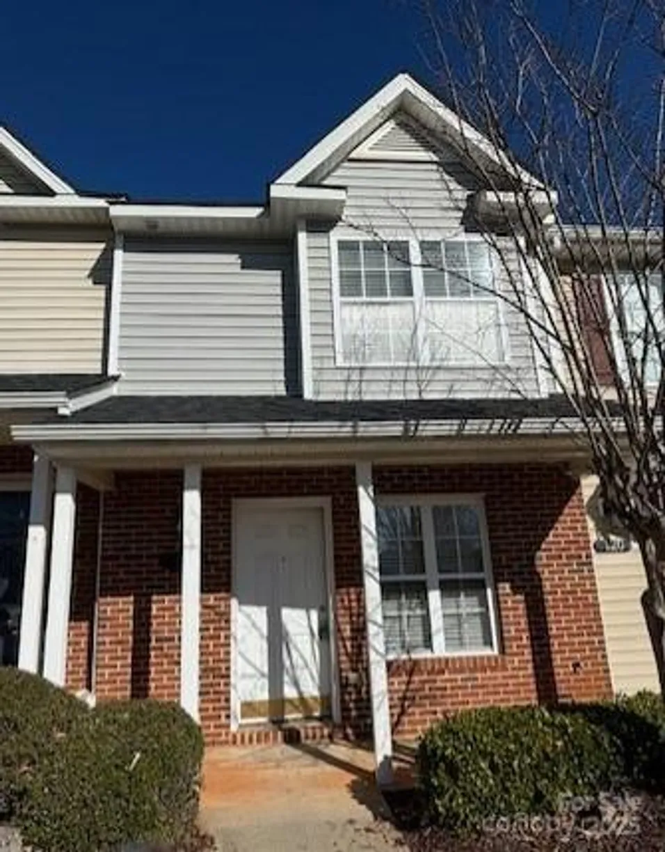 Charlotte Real Estate | View 122 Barnhardt Loop | 2 Beds, 2 Baths