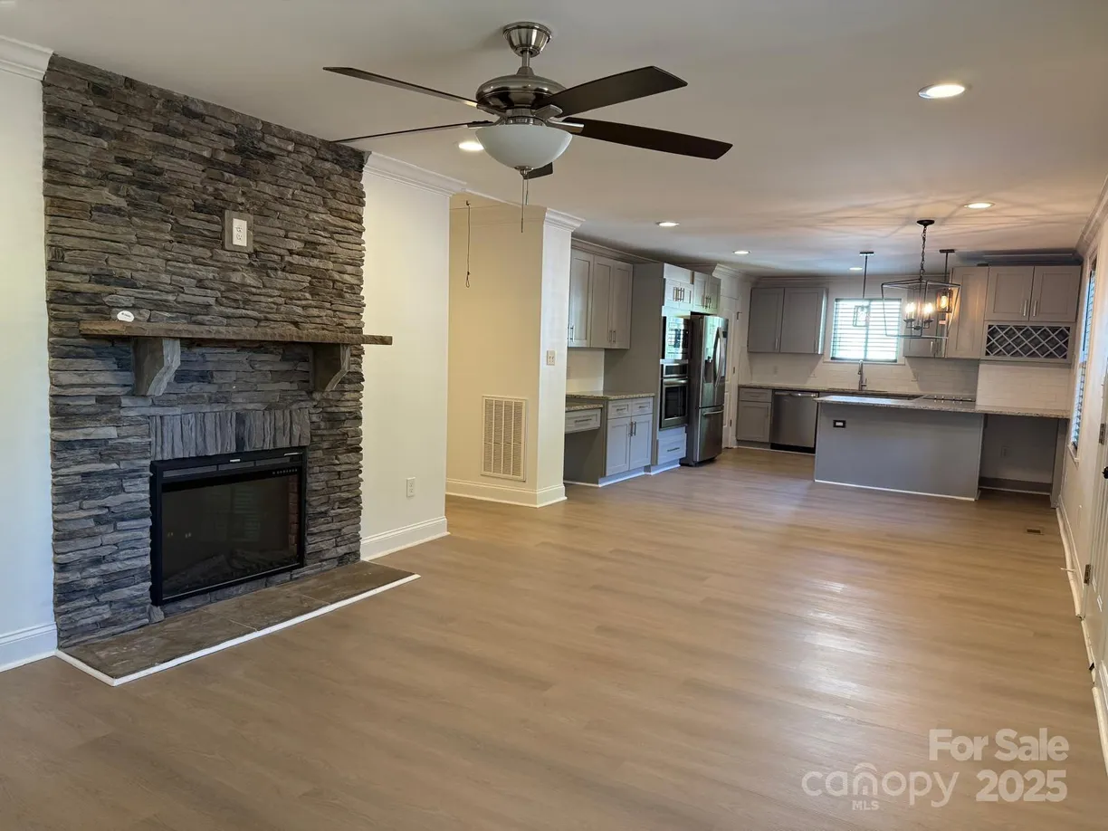 Charlotte Real Estate | View 3332 Draper Avenue | Listing