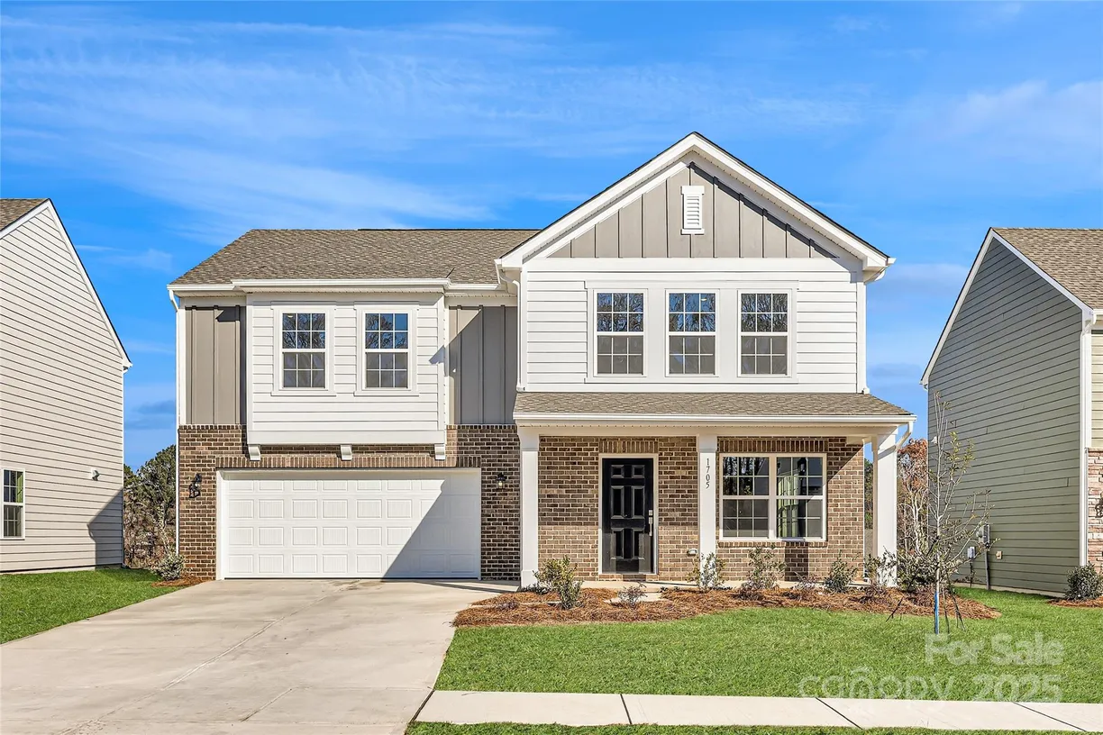 Charlotte Real Estate | View 1705 Wooten Way | 5 Beds, 3 Baths