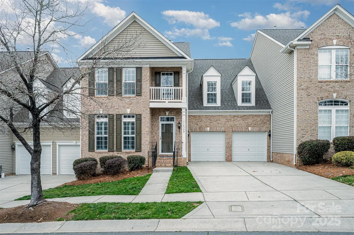 Charlotte Real Estate | View 10349 Linksland Drive | 4 Beds, 3 Baths