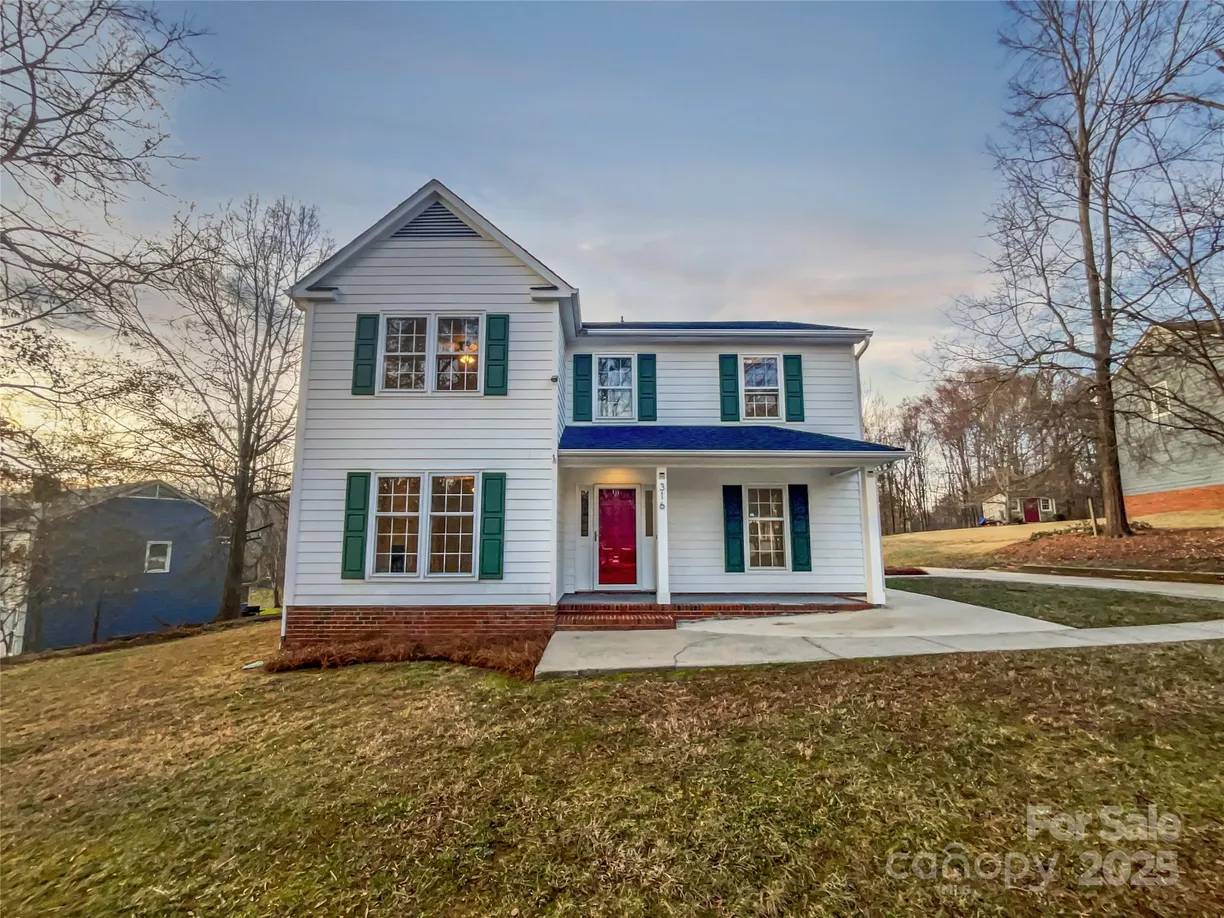 Charlotte Real Estate | View 316 Epperstone Lane | 3 Beds, 2 Baths