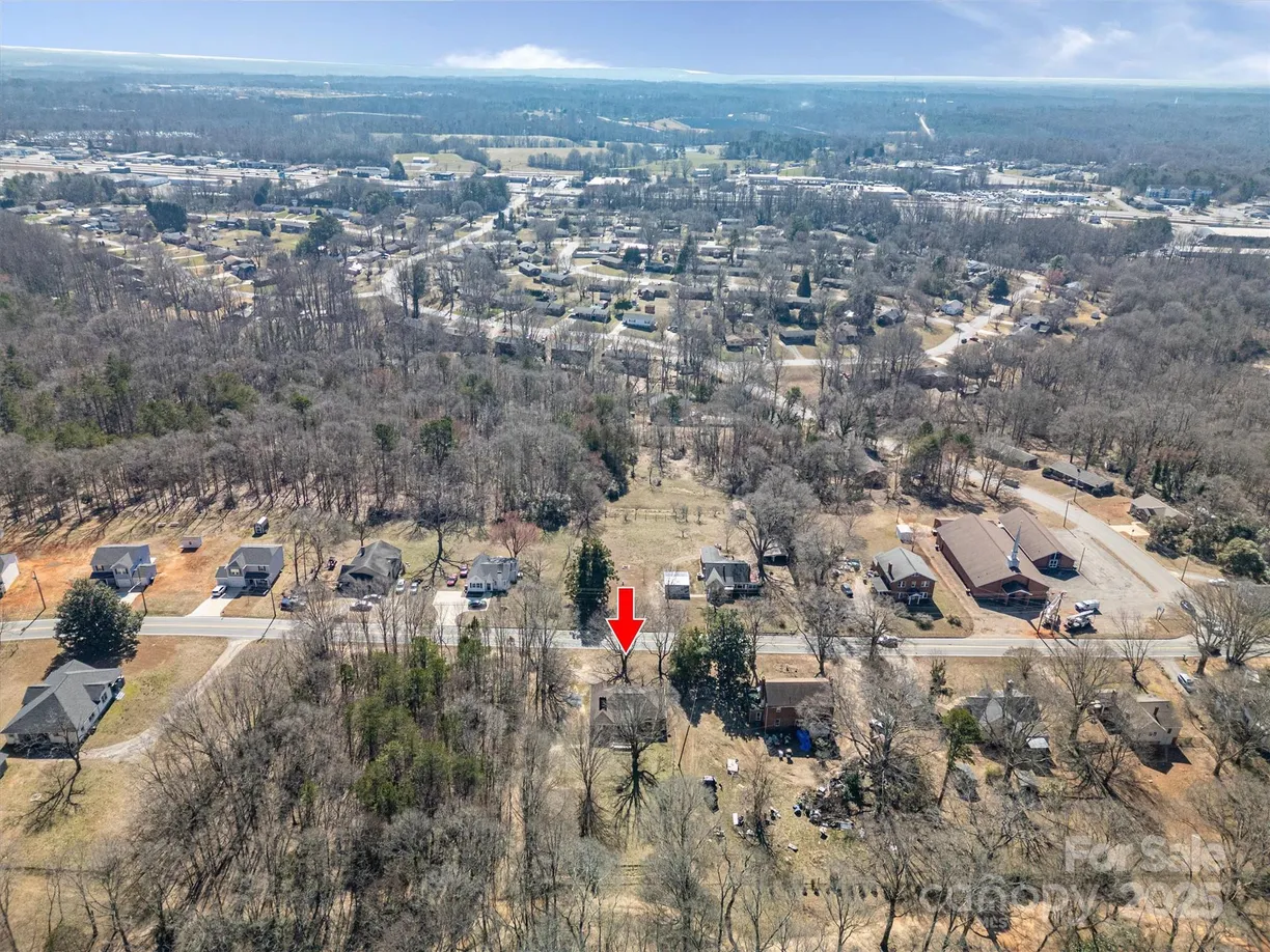 Charlotte Real Estate | View 1547 Kings Road | Listing