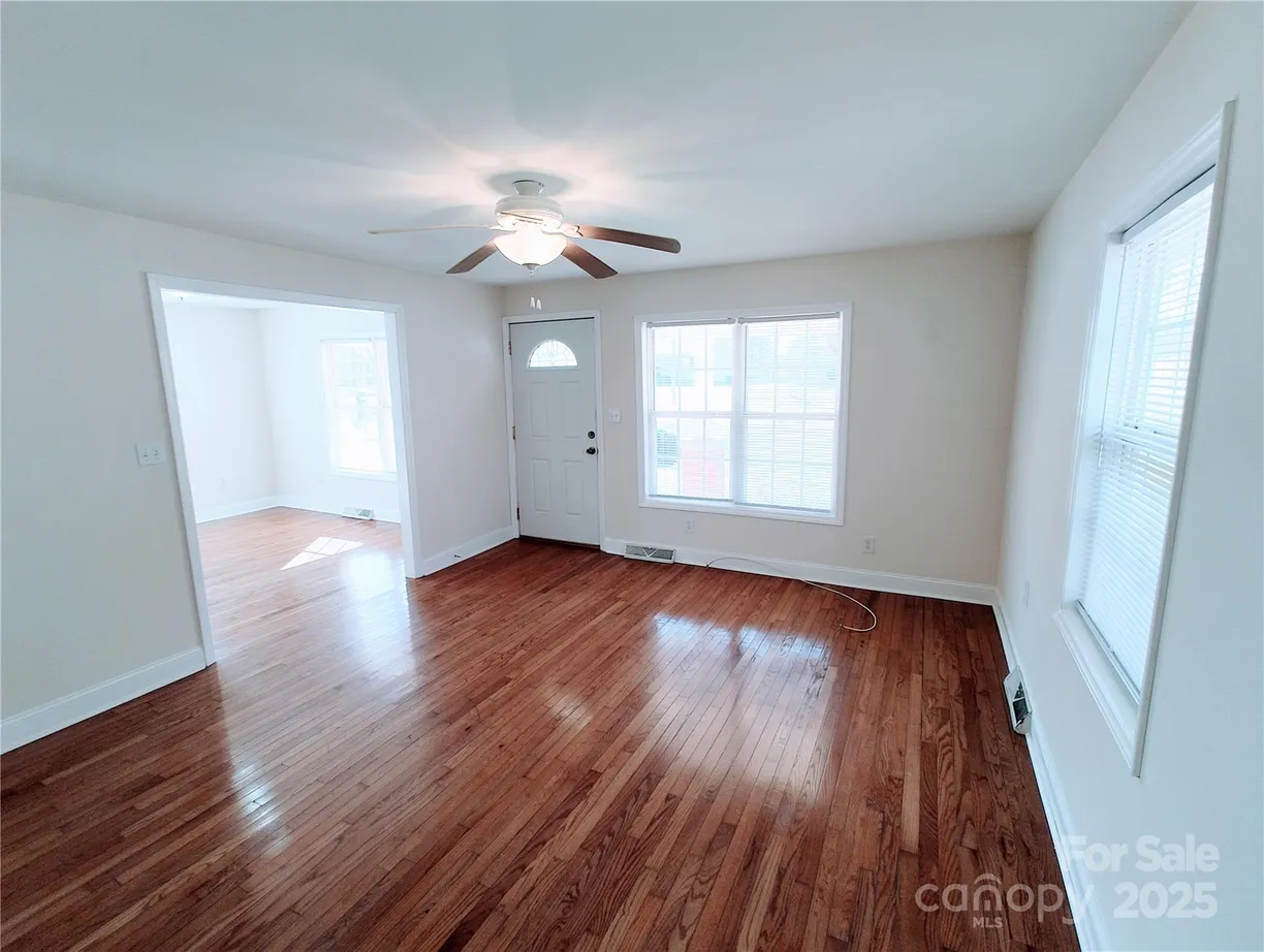 Charlotte Real Estate | View 1806 Bringle Ferry Road | Listing