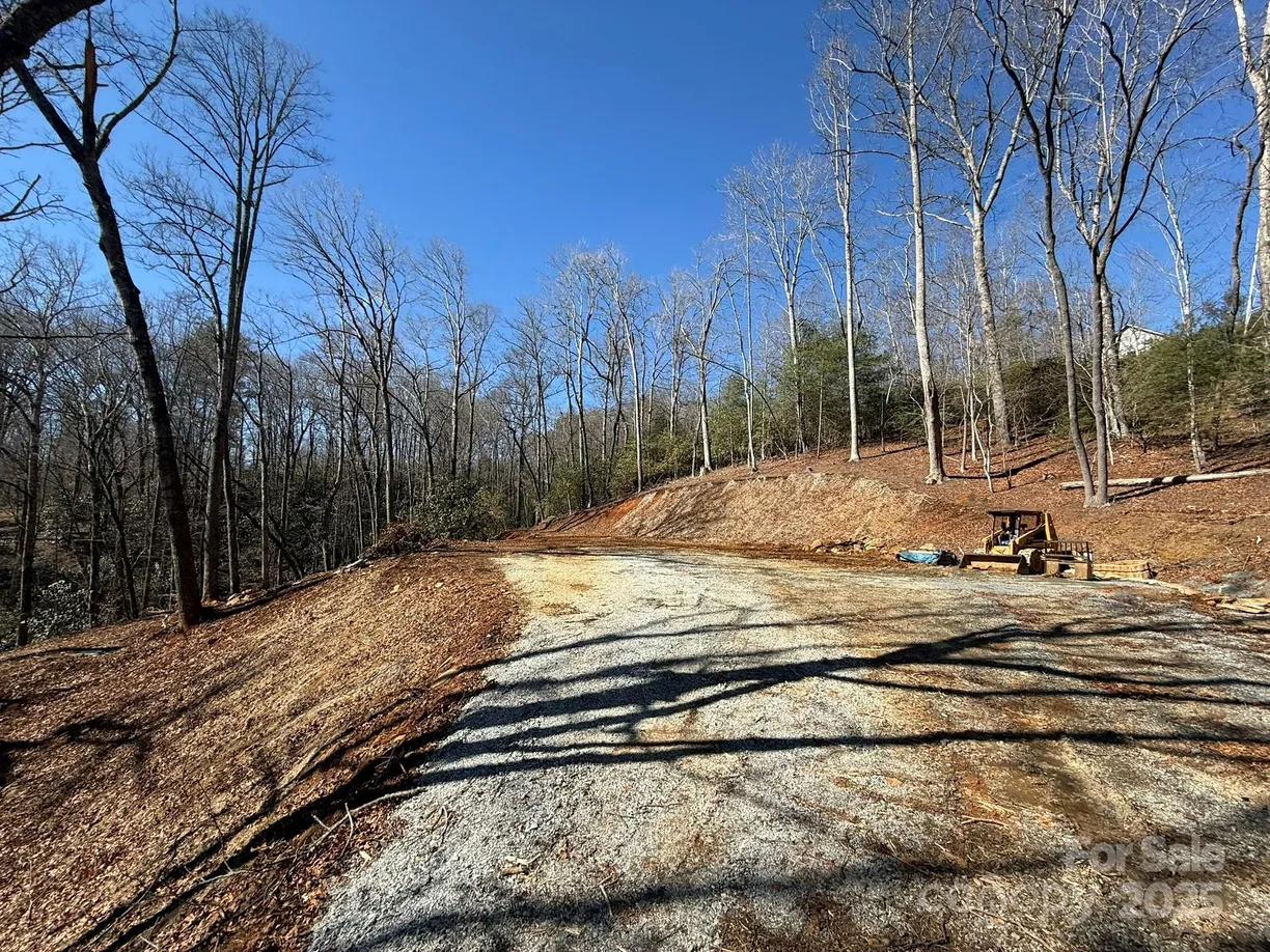Charlotte Real Estate | View 355 Oxford Court | Listing