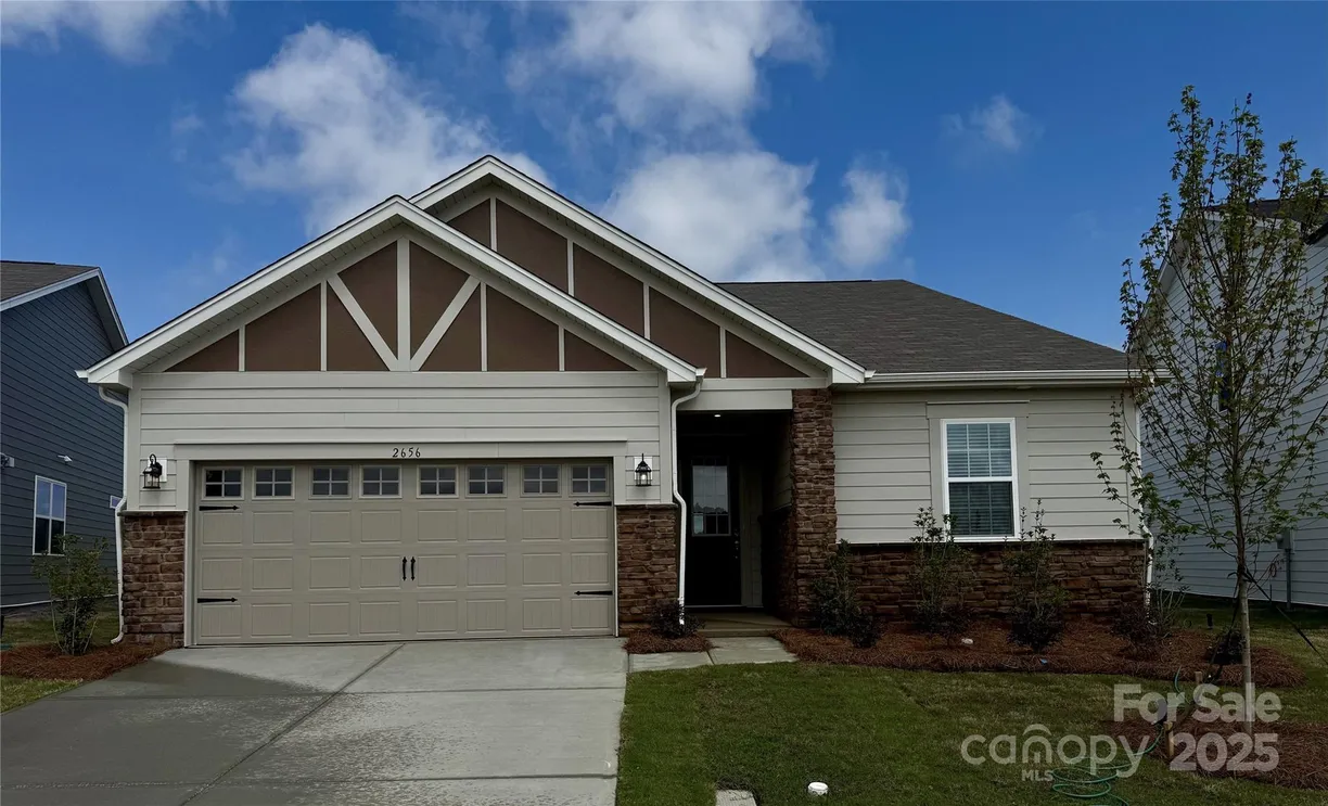 Charlotte Real Estate | View 2656 Tillman Street | 5 Beds, 3 Baths