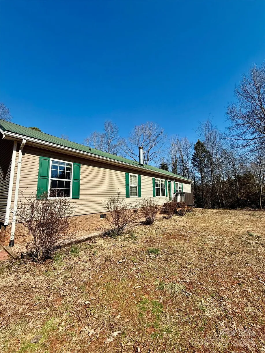 Charlotte Real Estate | View 191 Ashford Drive | Listing