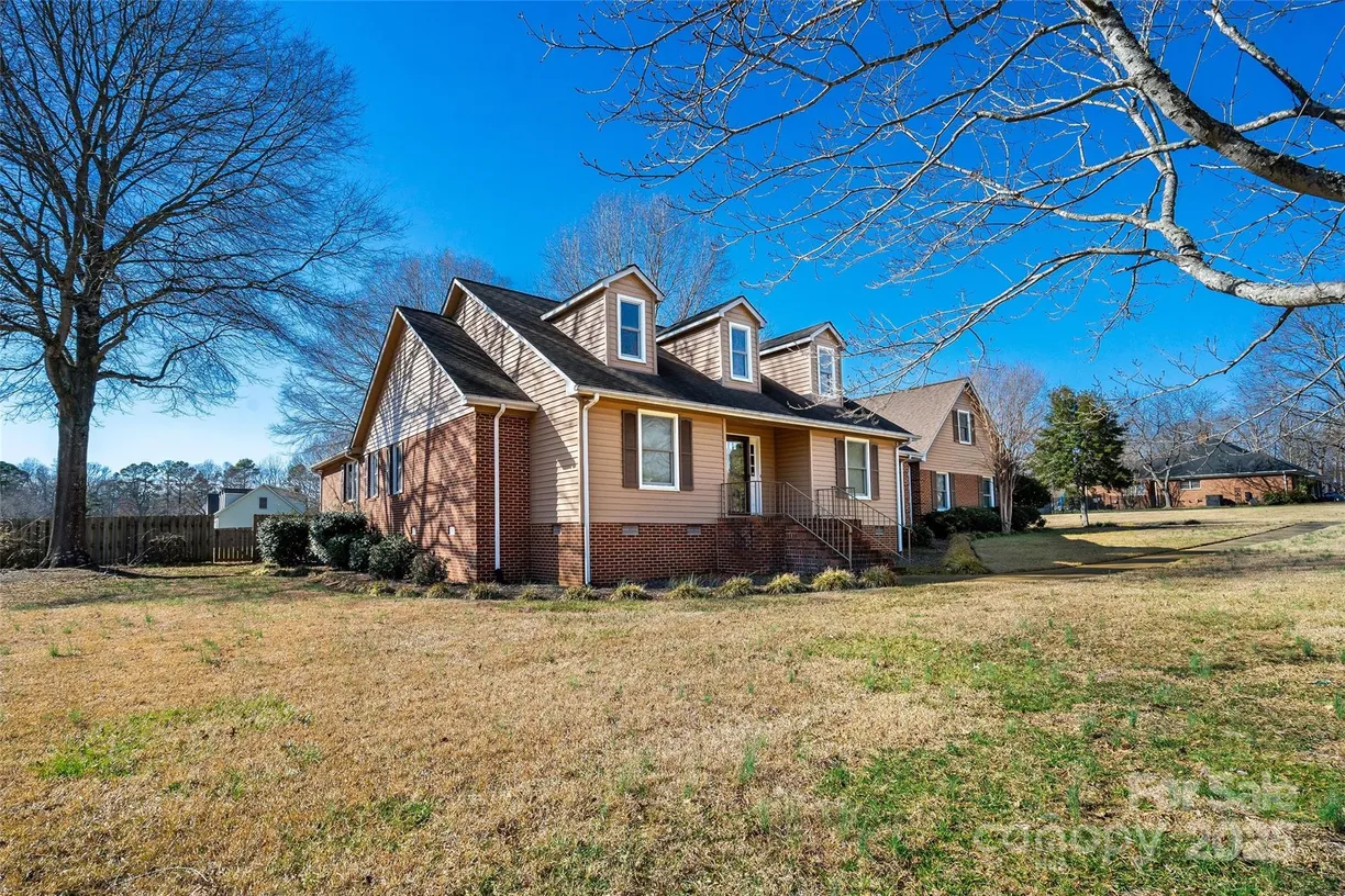 Charlotte Real Estate | View 133 Persimmon Creek Road, 81 | Listing