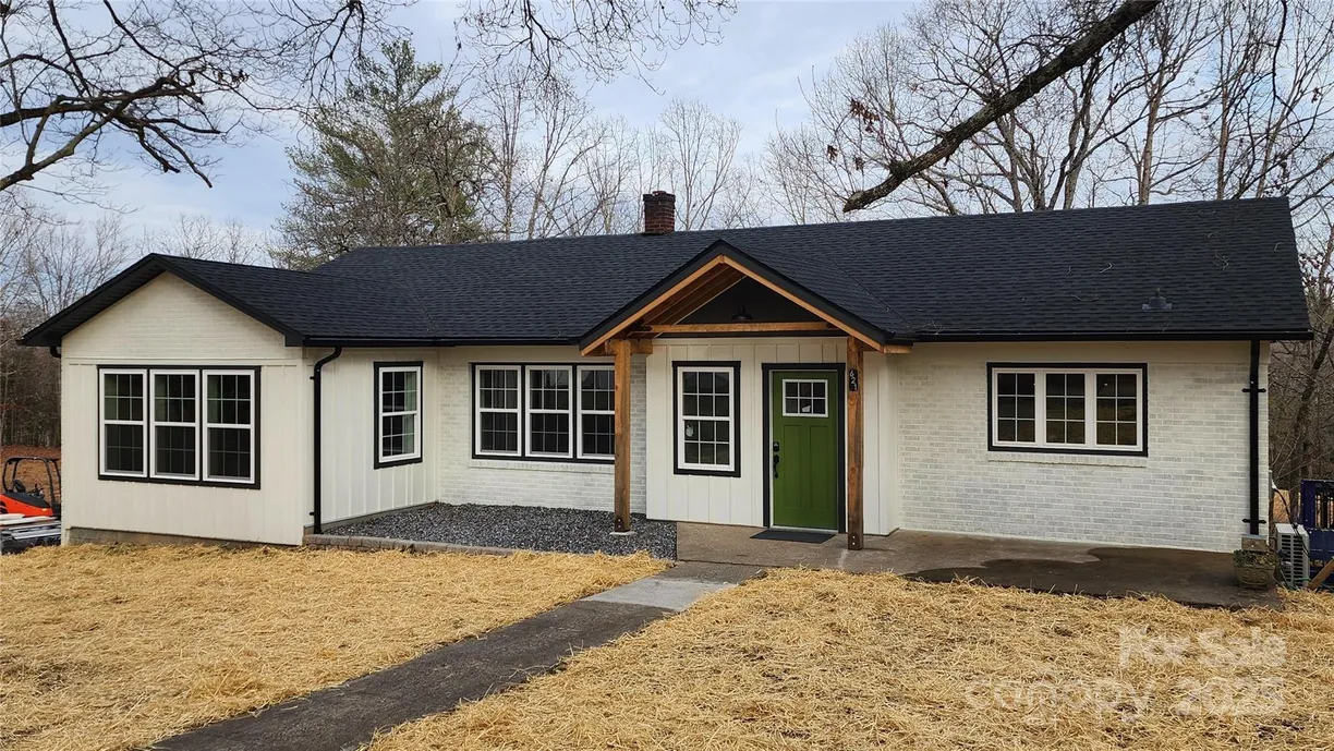 Charlotte Real Estate | View 621 Watts Street | 3 Beds, 3 Baths