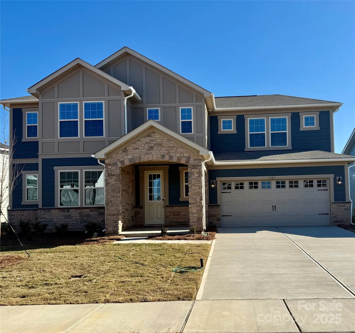 Charlotte Real Estate | View 2534 Crimson Way | 4 Beds, 3 Baths