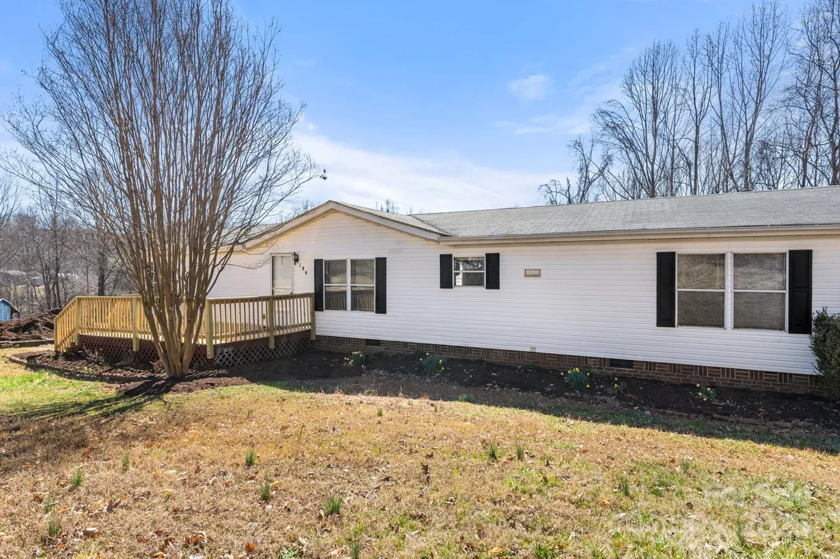 Charlotte Real Estate | View 109 Fish Hill Drive | Listing