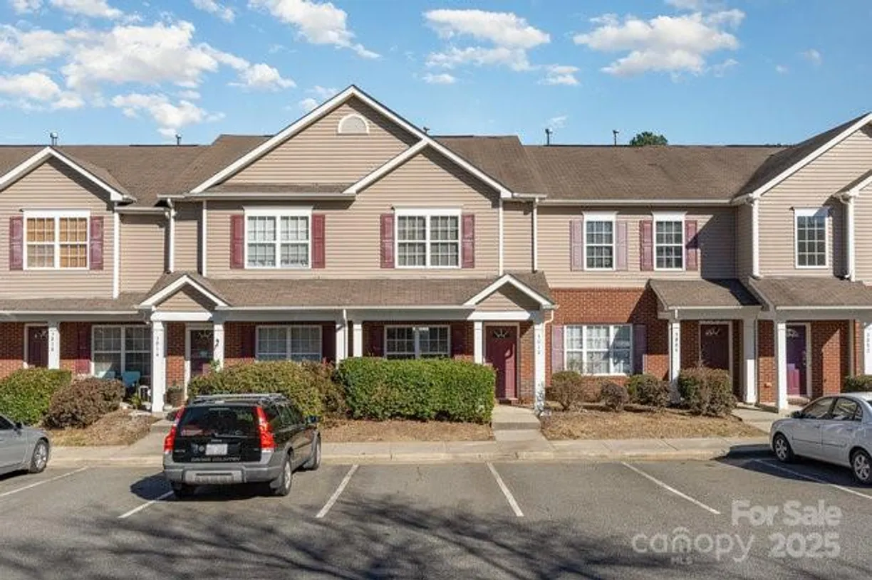 Charlotte Real Estate | View 3010 Golden Dale Lane | Listing