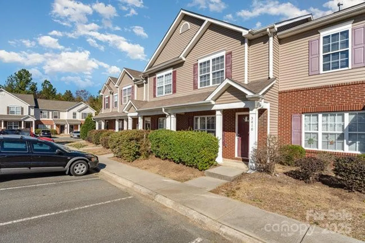 Charlotte Real Estate | View 3010 Golden Dale Lane | Listing