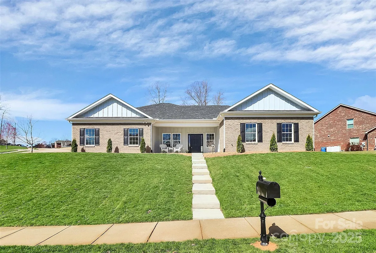 Charlotte Real Estate | View 609 Rosemore Place | Listing
