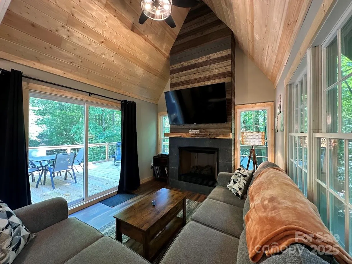 Charlotte Real Estate | View 30 Rainbow Lake Circle | Listing