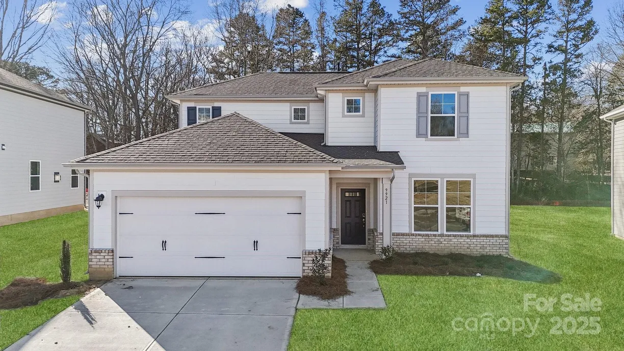Charlotte Real Estate | View 9928 Manor Vista Trail | 3 Beds, 3 Baths