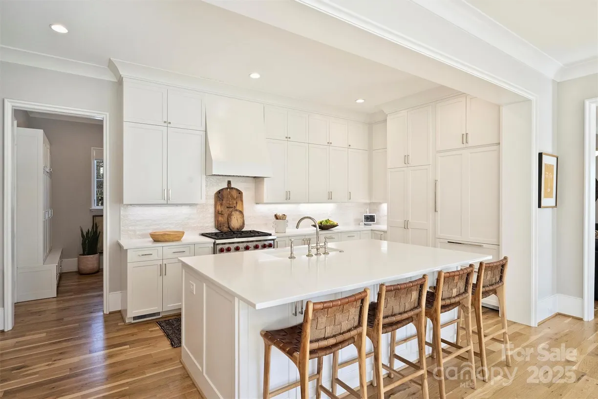 Charlotte Real Estate | View 2509 Montrose Court | Listing
