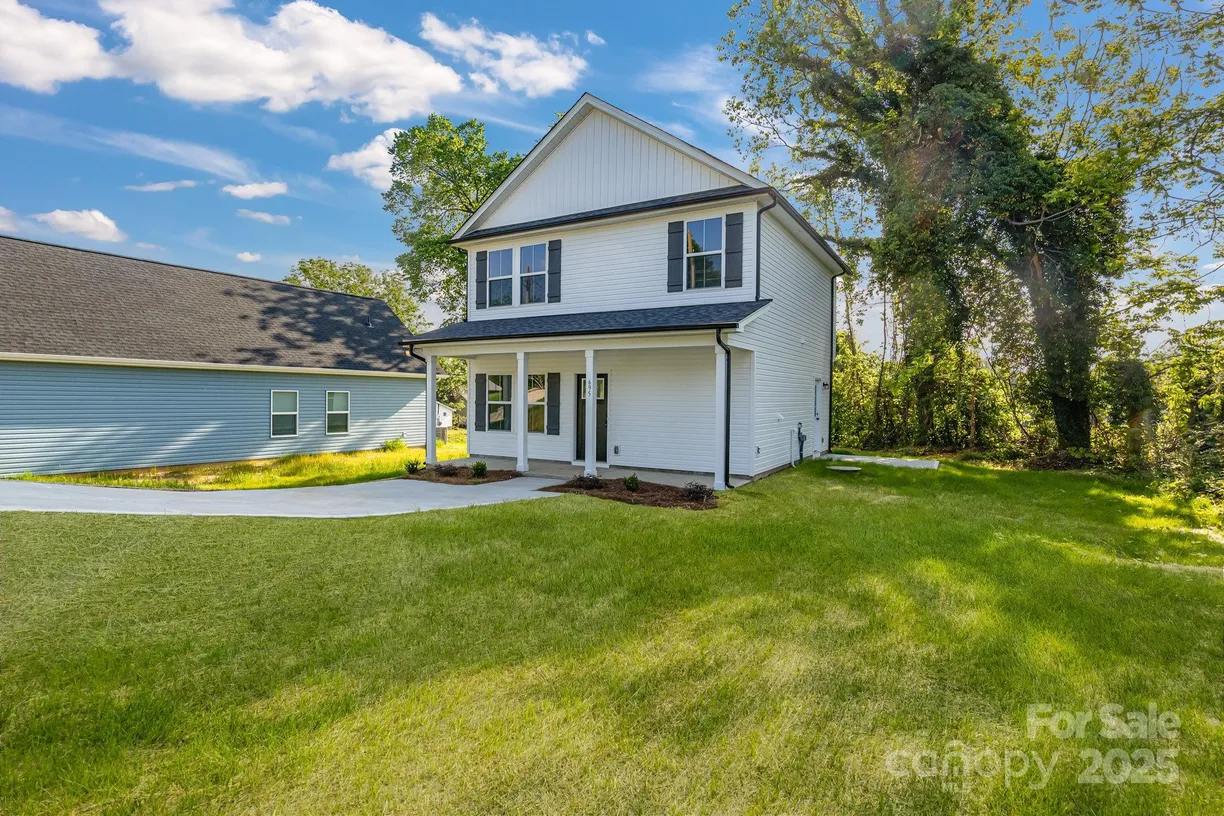 Charlotte Real Estate | View 695 S Elm Street | Listing