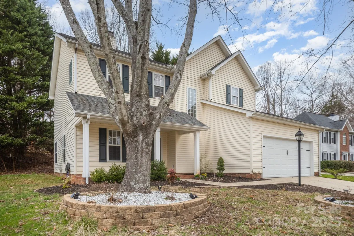 Charlotte Real Estate | View 6027 Edinmeadow Lane, 29 | Listing