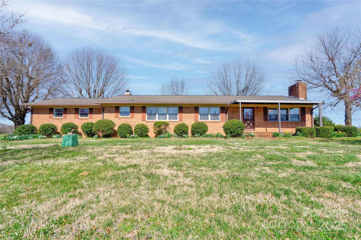 Charlotte Real Estate | View 5830 W NC 10 Highway | 3 Beds, 1 Bath