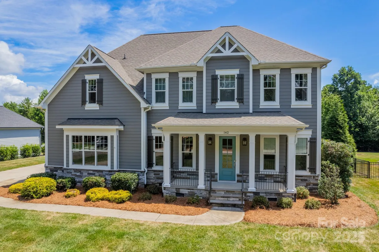 Charlotte Real Estate | View 142 Tuscany Trail | 4 Beds, 3 Baths