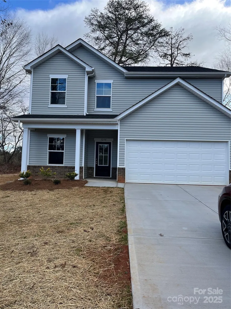 Charlotte Real Estate | View 3258 Killian Road | 4 Beds, 2 Baths