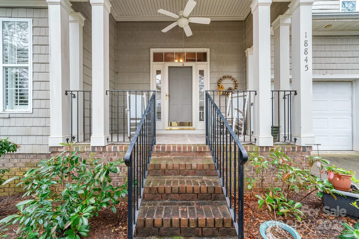 Charlotte Real Estate | View 18845 Cloverstone Circle | Listing