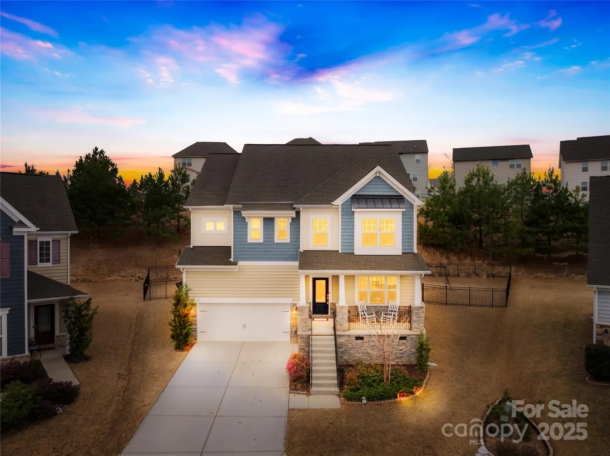 Charlotte Real Estate | View 1660 Sassafras Court | 4 Beds, 3 Baths