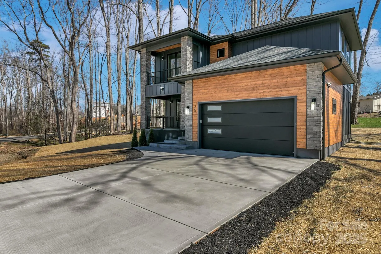 Charlotte Real Estate | View 25 Scott Meadows Drive | Listing
