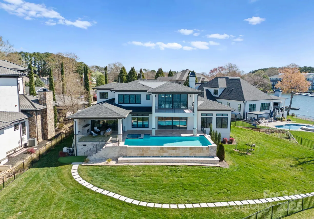 Charlotte Real Estate | View 18601 Bluff Point Road | Listing