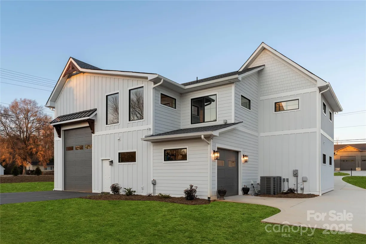 Charlotte Real Estate | View 108 Isle Of Pines Road, 3 | Listing
