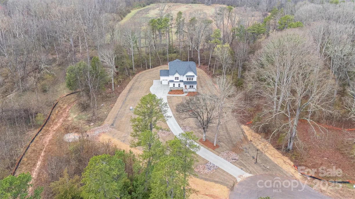 Charlotte Real Estate | View 558 Edmunds Lane, 41 | 4 Beds, 3 Baths