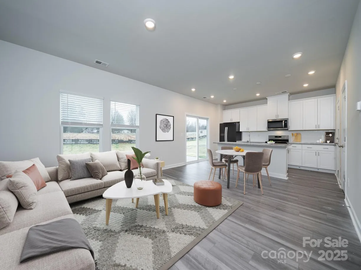Charlotte Real Estate | View 412 Luna Lane | Listing