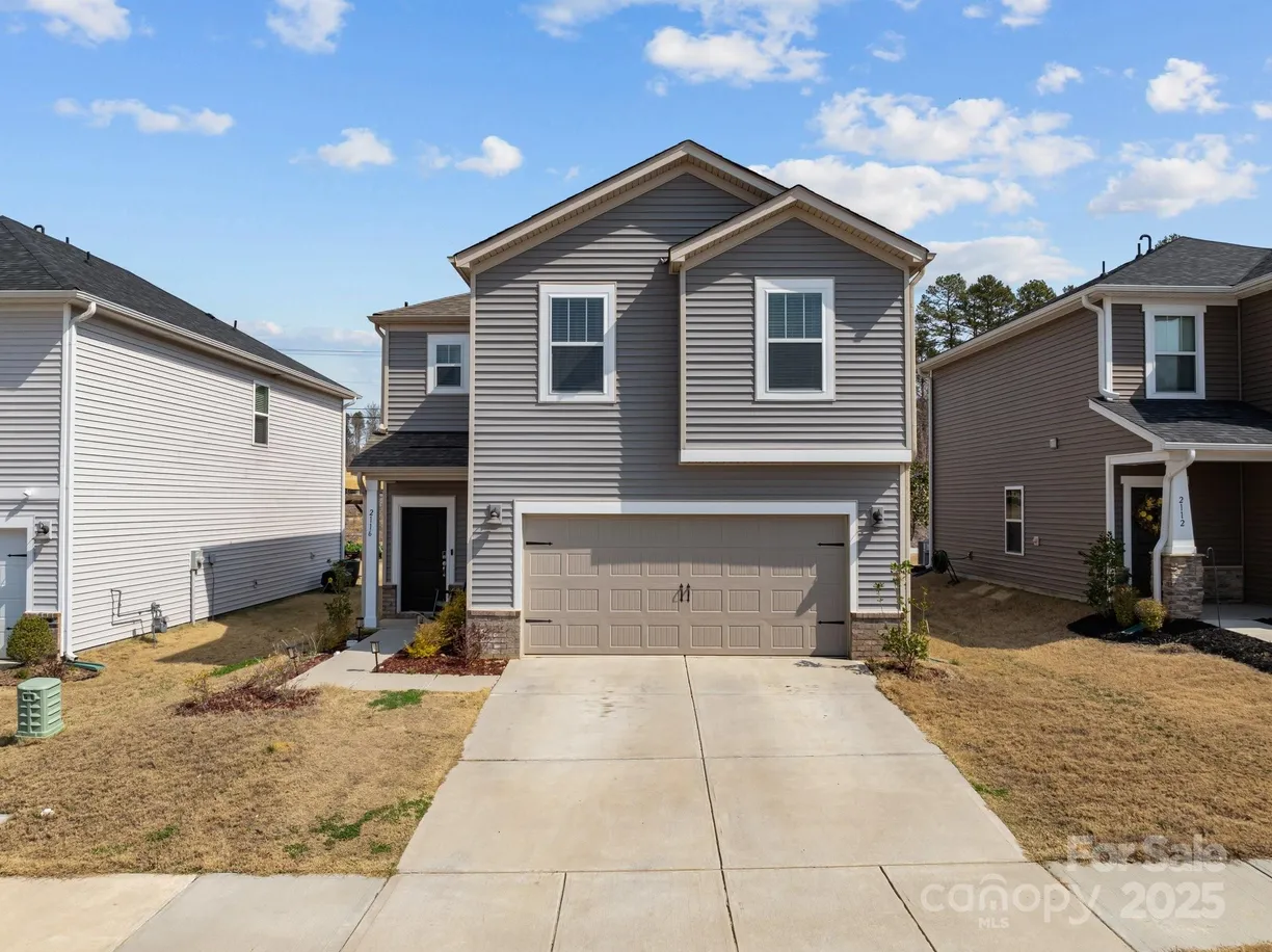 Charlotte Real Estate | View 2116 Belterra Drive | 3 Beds, 2 Baths