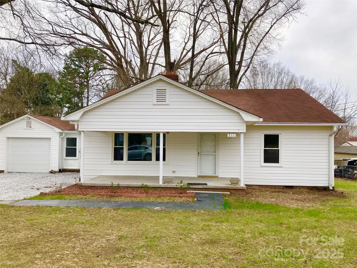 Charlotte Real Estate | View 211 W 1st Street | Listing